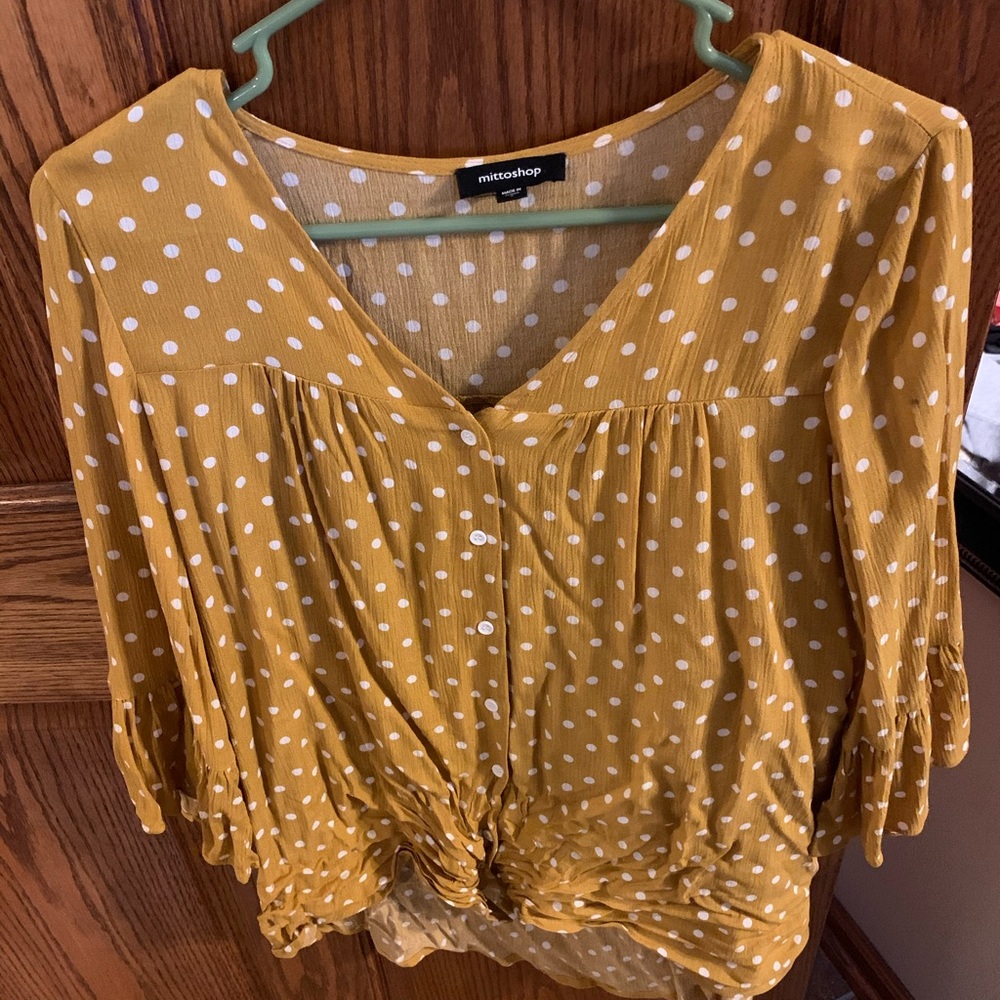 Button up Blouse - Picture 2 of 5